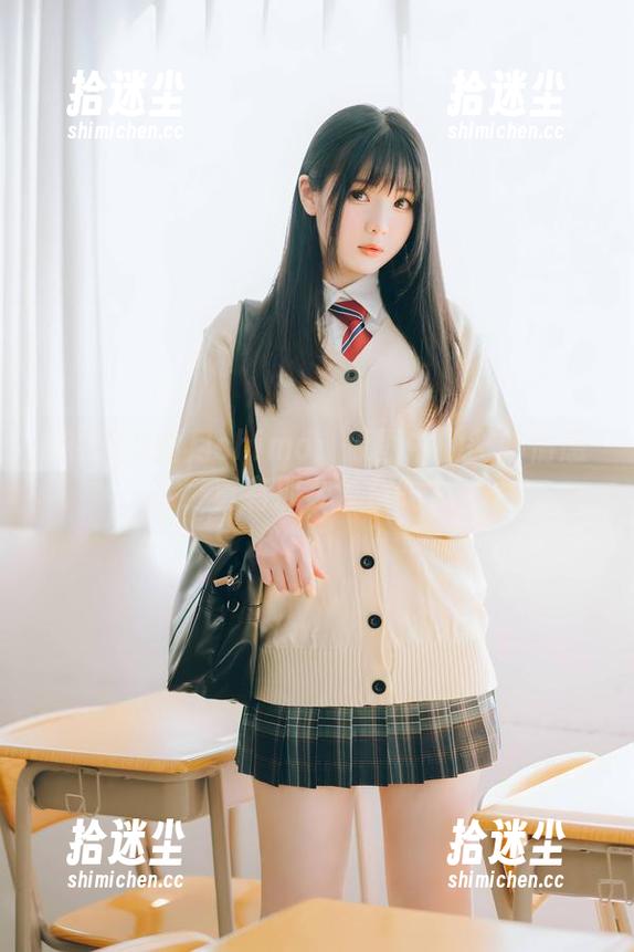 妹妹VS霜月shimo：原图中的微妙情感，真有那么复杂吗？