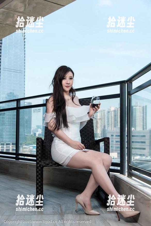 青豆客 - 王语纯的花嫁造型，宛若精灵，靠这美图支撑我的壁纸墙