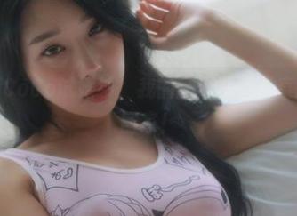 当韩国CoCo试婚纱，我的高清图卷儿直接打包回家！