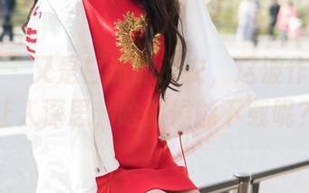 魅妍社 – 又是白沫的皮衣，这波作品集真让人深思，啥时候能下载呢？